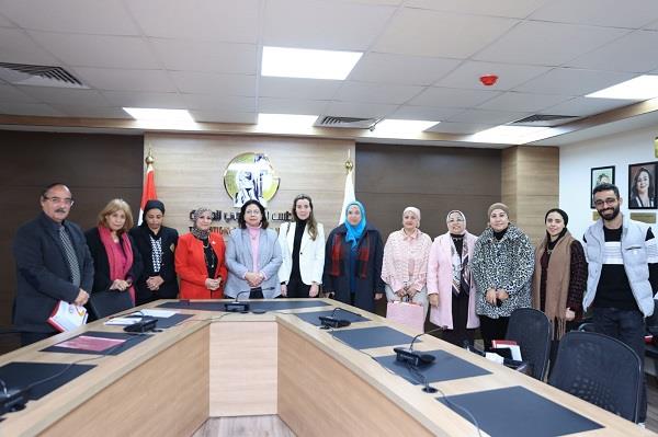 لجنة الصحة والسكان بالمجلس القومي للمرأة تناقش أنشطة مبادرة "احمي قلبك" والتوعية الصحية