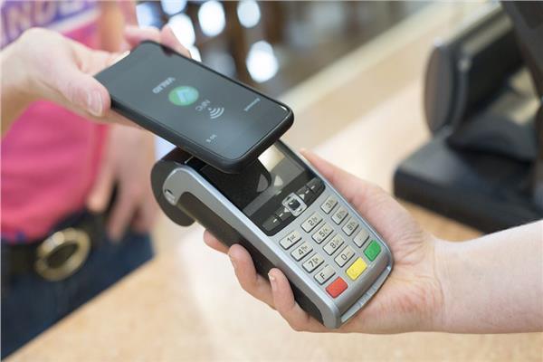 التوقيت الصيفي يُحدث خللاً مؤقتًا في محافظ الهاتف المحمول  