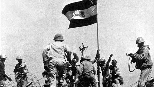 في الذكرى الـ43.. سياسيون: عيد تحرير سيناء رمز لصمود الشعب المصري.. وأرض الفيروز تشهد تنمية غير مسبوقة