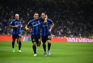 التشكيل الرسمي لمباراة الإنتر ضد روما فى الدوري الإيطالي