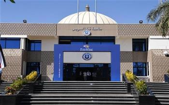 جامعة قناة السويس تبحث الاستعدادات النهائية لامتحانات الفصل الدراسي الثاني