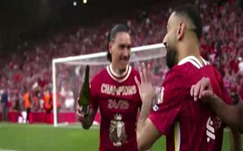محمد صلاح يرفض احتفال الشامبانيا 