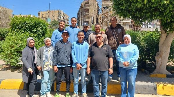 مكتبة 6 أكتوبر العامة بالعجوزة تنظم ورشة زراعية لروادها