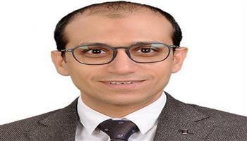 أستاذ الاقتصاد السياسي: ترامب يمثل سياسة الدولة الأمريكية وليس صاحب القرار الفردي| خاص