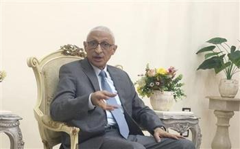 محافظ شمال سيناء يطلق إشارة البدء لسباق الهجن بالعريش