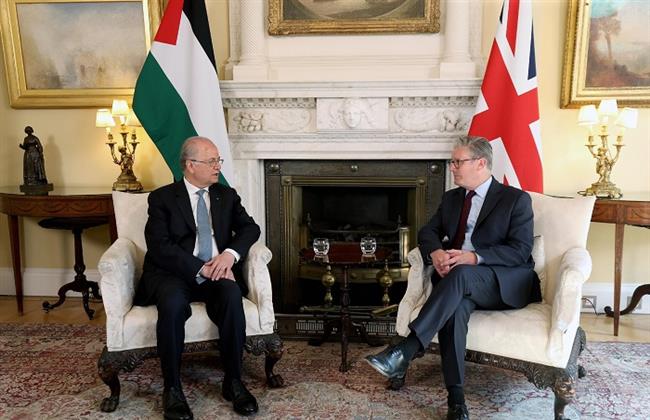 بريطانيا وفلسطين تؤكدان الالتزام بالعمل نحو حل الدولتين وإنهاء الاحتلال الإسرائيلي لتحقيق السلام بالمنطقة