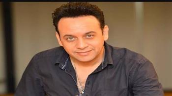 حميد الشاعري يطمئن الجمهور على صحة مصطفى قمر