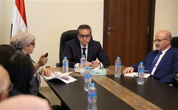  وزير الصحة يعقد اجتماعًا لبحث آليات تطوير وحوكمة منظومة العلاج على نفقة الدولة