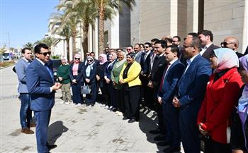 وزير الرياضة يستقبل ممثلي "اتحاد بشبابها" قبيل زيارتهم لمركز المعلومات بمجلس الوزراء 