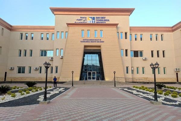 جامعة بني سويف التكنولوجية: الملتقيات التوظيفية تقدم فرصة للتعرف على احتياجات سوق العمل