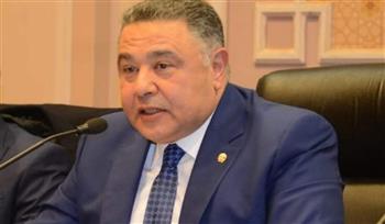 محافظ البحر الأحمر يستعرض المقومات السياحية خلال معرض سوق السفر العربي بدبي