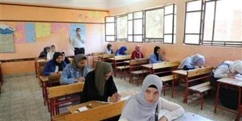 يتبقى أقل من شهر.. جدول امتحانات الدبلومات الفنية 2025 لكل التخصصات 3 و5 سنوات