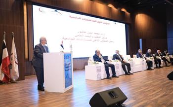 وزير التعليم العالي يفتتح المؤتمر الأول للمستشفيات الجامعية