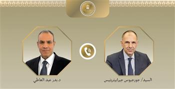 وزير الخارجية يؤكد هاتفيًا لنظيره اليوناني الحرص على مواصلة تعزيز علاقات التعاون بين البلدين