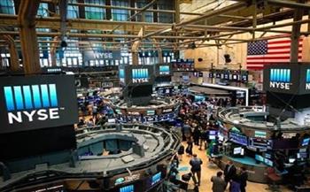 ارتباك بأسواق الأسهم الأمريكية والعالمية بسبب رسوم ترامب وتصريحاته حول سعر الفائدة 