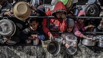 "مركز القدس للدراسات": المقترح الإسرائيلي لتوزيع المساعدات في غزة يهدف للسيطرة والإخضاع والتمييز