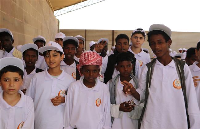 أطفال المحافظات الحدودية في جولة بمنطقة أهرام الجيزة