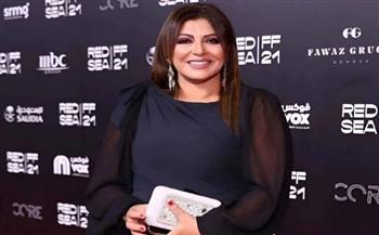 هالة صدقي: المال كشف الأقنعة والأقربون باعوا من أجل المصالح  