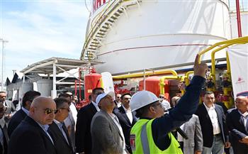 رئيس الوزراء يشهد افتتاح محطة الصب السائل لشركة «نيو هورايزون تانك ترمينال» بميناء غرب بورسعيد