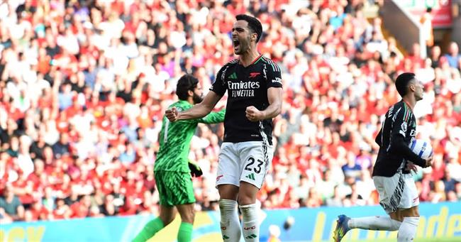 قمة الدوري الإنجليزي.. ريمونتادا أرسنال تحبط تفوق ليفربول في الشوط الثاني