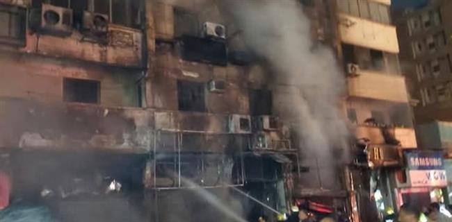 مصرع شخص وإصابة 3 آخرين في حريق مطعم مصر الجديدة