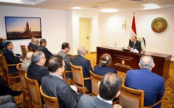 وزير الخارجية والهجرة يلتقي قيادات وأعضاء السلك الدبلوماسي والقنصلي