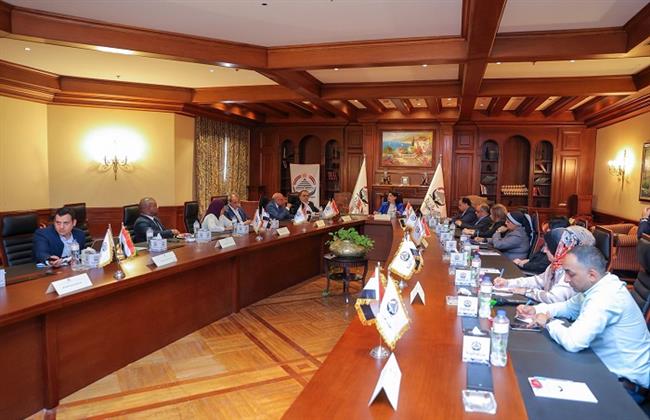 أمانة التعليم الفني بـ"الجبهة الوطنية" تعقد أول اجتماعاتها لوضع خطة لتطوير المنظومة