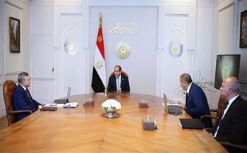 الرئيس السيسي يطلع على تطورات حركة الملاحة بقناة السويس والجهود المبذولة للحفاظ على مستوى الخدمات البحرية 