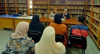 السيرة الذاتية الاحترافية ومهارات المقابلة الشخصية في مناقشات ثقافة الغربية