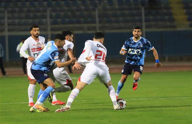 انطلاق مباراة الزمالك وبيراميدز في قمة الدوري الممتاز