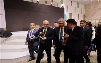 وزير السياحة والآثار يلتقي مع رؤساء مجالس إدارات وتحرير الصحف القومية والخاصة