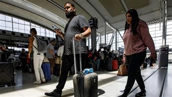 انخفاض رحلات الكنديين للولايات المتحدة للشهر الرابع على التوالي
