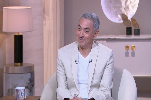 فتحي عبد الوهاب: حياتي الخاصة ليست للعرض العام