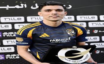 بن شرقي يفوز بجائزة رجل مباراة الأهلي وسيراميكا كليوباترا