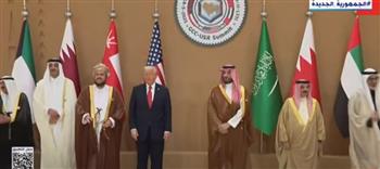 ولي العهد السعودي يستقبل القادرة المشاركين بالقمة الخليجية الأمريكية في الرياض