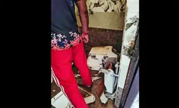 مقعد مرحاض ينفجر ويسبب كارثة في الهند