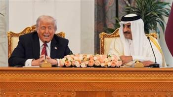أمير قطر والرئيس الأمريكي يبحثان آخر التطورات الإقليمية والدولية