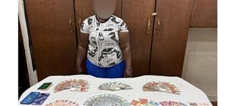 القبض على سيدة لسرقتها مبلغًا ماليًا من مسكن بالقاهرة 