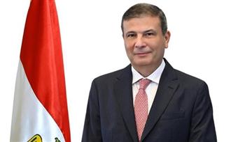 وزير الزراعة يعلن الانتهاء من حصاد 2.4 مليون فدان منزرعة بالقمح حتى الآن