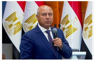 وزير النقل: الأتوبيس الترددي 100% مصري من الخامات والمعدات