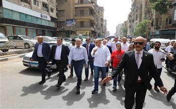 محافظ القاهرة: استمرار أعمال التطوير وتحسين الطرق بشوارع وميادين العاصمة وفقًا للخطة الاستثمارية