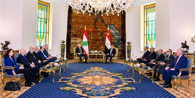 الرئيس السيسي يجري جلسة مباحثات موسعة مع نظيره اللبناني بمشاركة وفدي البلدين