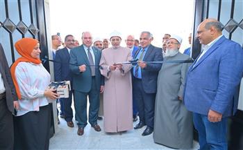 رئيس جامعة الأزهر يشيد بأعمال التجديد والتطوير بكلية التربية بالقاهرة