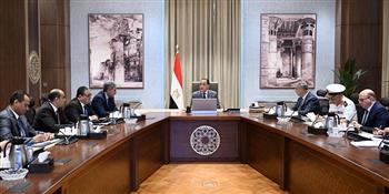 رئيس الوزراء يوجه بدراسة كيفية الاستفادة من آثار الإسكندرية الغارقة بخليج أبي قير