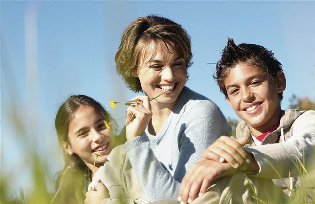 للأمهات.. 5 خطوات تجعلك خير مستمع لمشاعر طفلك