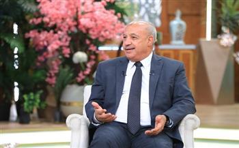 اليوم.. أسامة طلعت ضيف برنامج «معكم مني الشاذلي»