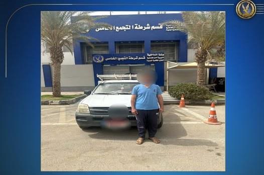 كشف ملابسات مقطع فيديو يظهر طفلا يقود سيارة ربع نقل برعونة بالقاهرة