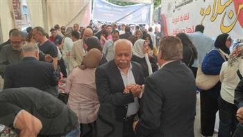 صحفيو مصر يواصلون الإدلاء بأصواتهم قبيل لحظات من إسدال الستار عن انتخابات التجديد النصفي لنقابتهم