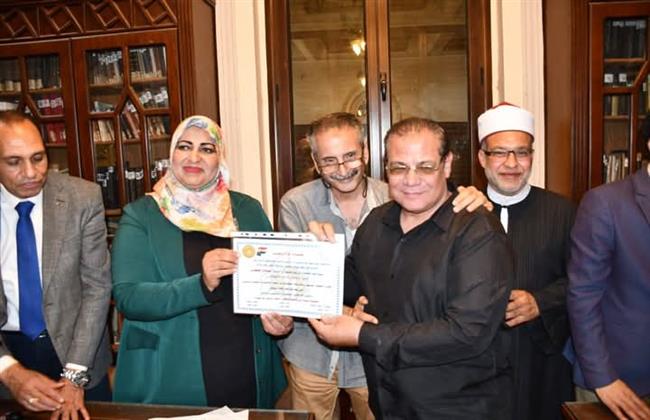 قصور الثقافة بسوهاج تحتفل بعيد العمال وتكرم النماذج المتميزة