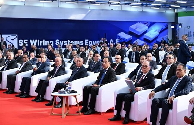«مدبولي» يشهد فعاليات افتتاح المصنع الجديد لـ "سوميتومو" العالمية لإنتاج الضفائر الكهربائية للسيارات 